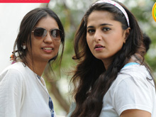 Size Zero working Stills